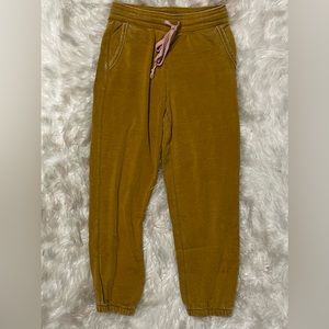 NWOT Anthropologie yellow Saturday Sunday
Sweatpants